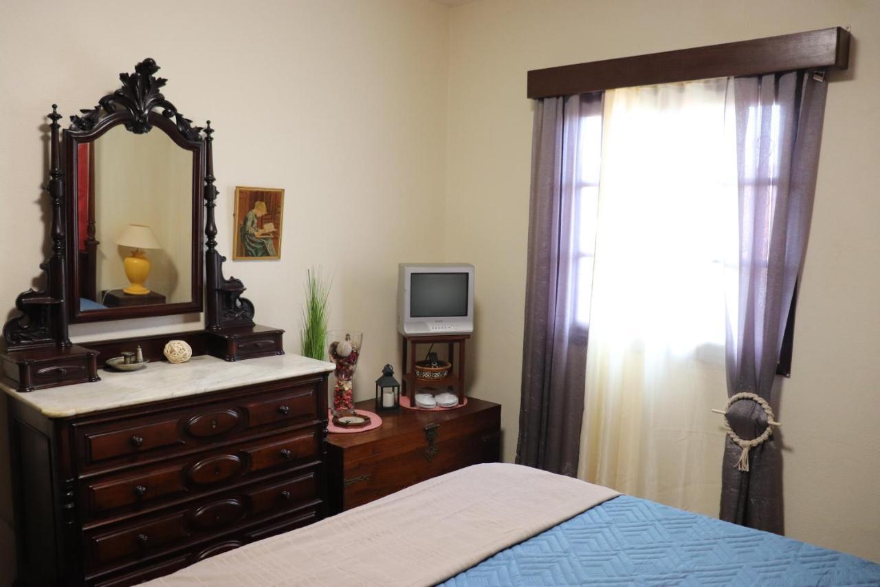 Suites Pinto Coelho Канису Экстерьер фото
